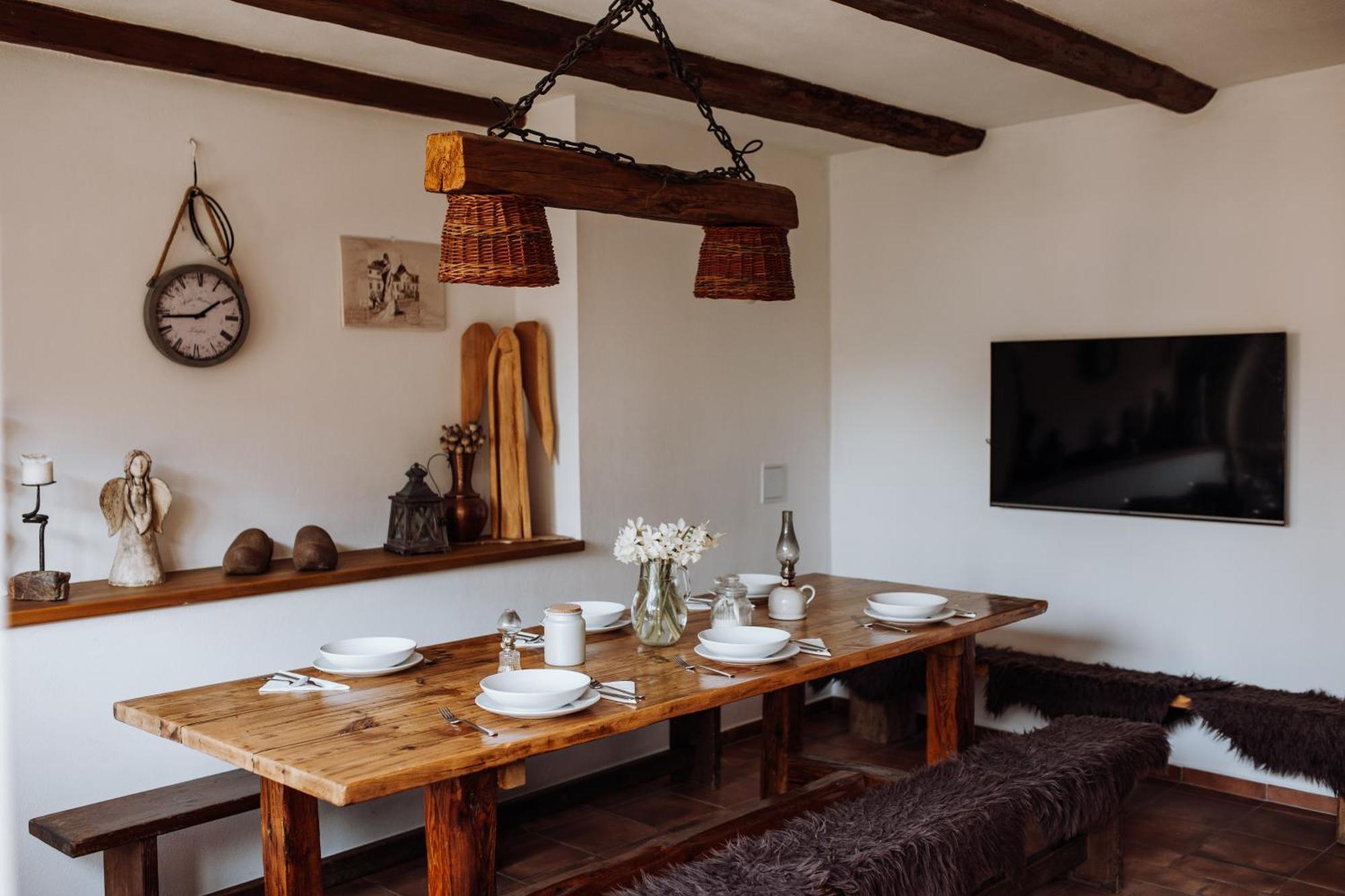 Lesovice Appartement Netschetin